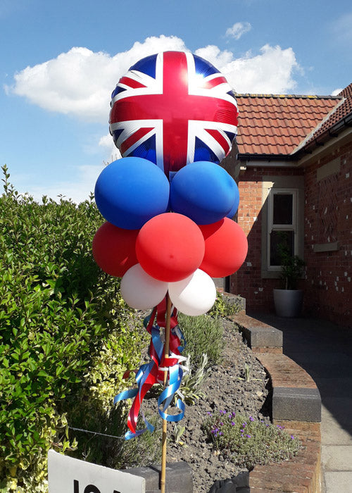 18" Top Balloon Yard Art - Great for outdoor events - Just stick in the garden