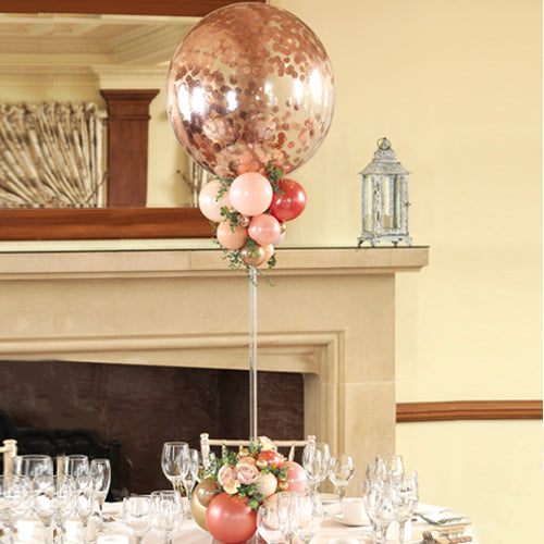 Deluxe Confetti Clearz Balloon Centrepiece