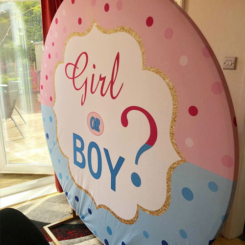 6ft Backdrop With Balloon Garland & phrase balloon