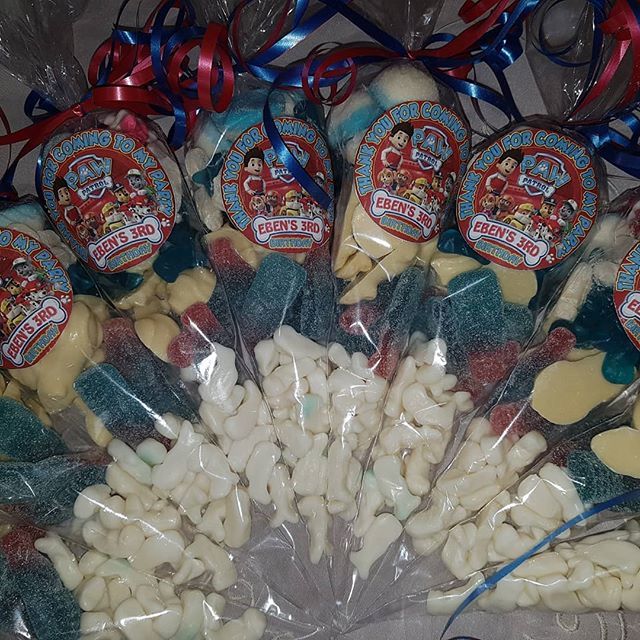 Personalised Party Sweet Cones X6 (price shown 6 bags)
